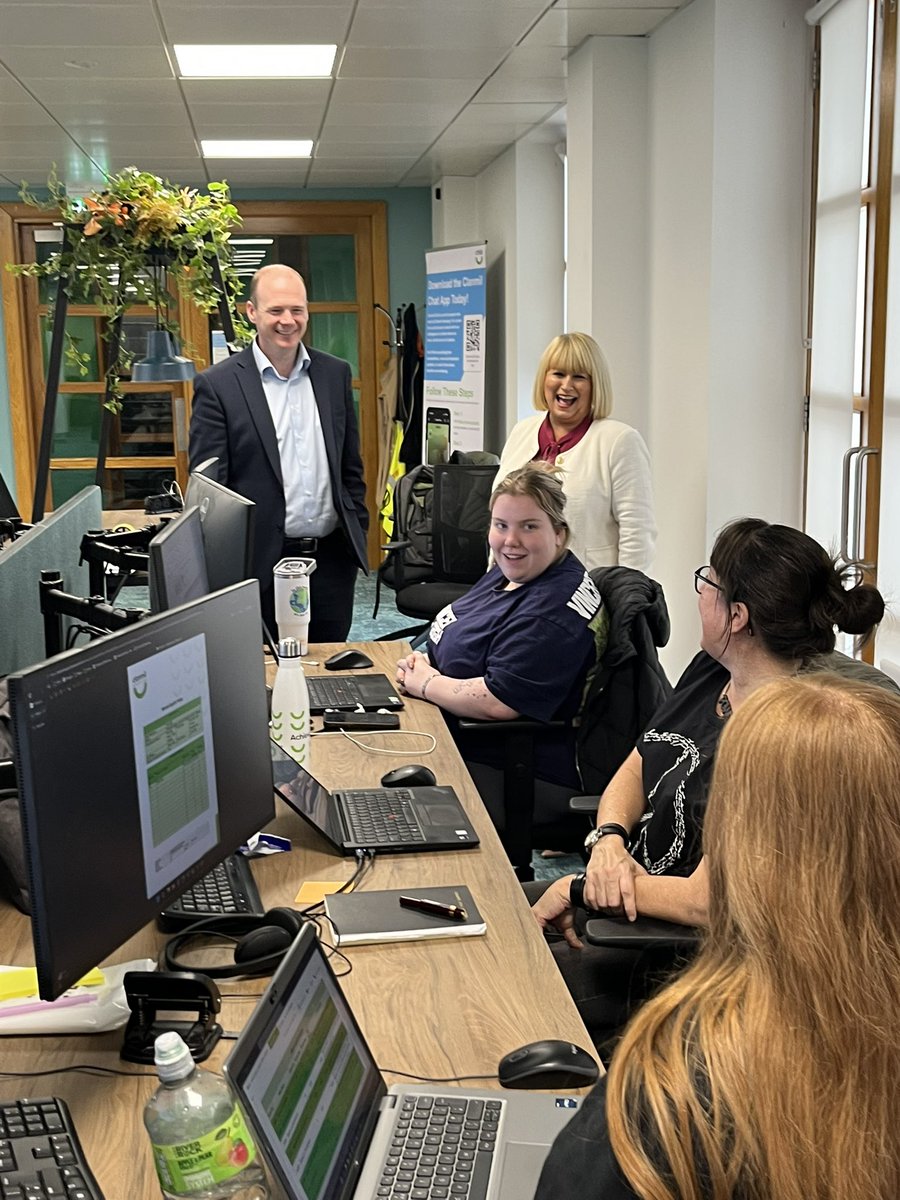ClanmilHousing's tweet image. Today we were delighted to welcome @CommunitiesNI Minister @gordonlyons1 to Clanmil HQ to meet some of our team members and hear about their work in communities to support our customers #HomesforNI #Homesforeveryone