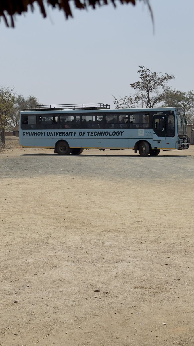 terrymap1's tweet photo. Today we had an opportunity of hosting students from Chinhoyi University of Technology. I learnt a lot from these guys. They gave me a lot of insights. #KwaTerry https://t.co/ikKeFwVyTE