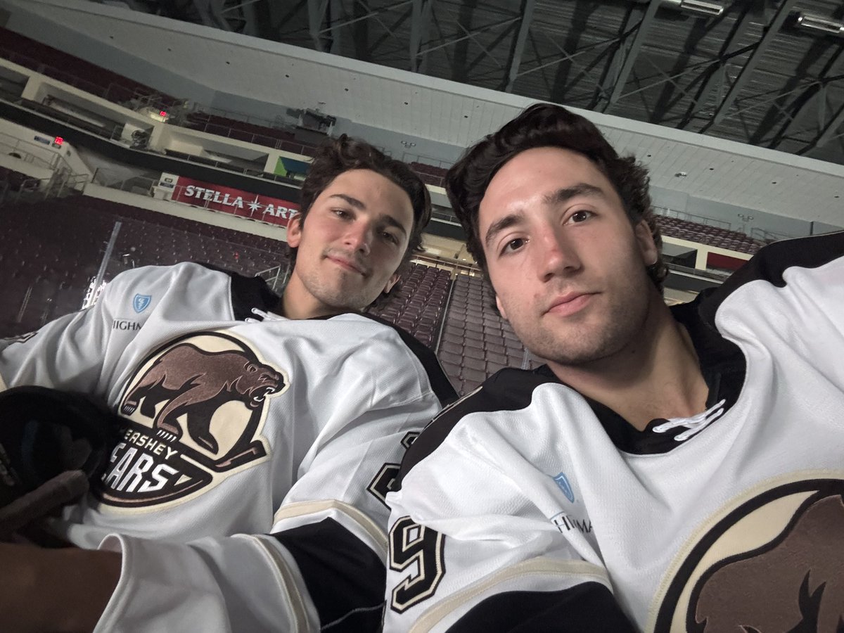 TheHersheyBears's tweet photo. POV: it’s media day and admin lost her phone https://t.co/bFa8WgeP3m