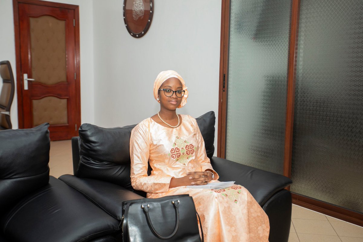 𝐂𝐚𝐫𝐧𝐞𝐭 𝐝’𝐚𝐮𝐝𝐢𝐞𝐧𝐜𝐞 // 𝐃𝐢𝐫𝐞𝐜𝐭𝐫𝐢𝐜𝐞 𝐠𝐞́𝐧𝐞́𝐫𝐚𝐥𝐞 𝐒𝐤𝐲 𝐌𝐚𝐥𝐢!

J’ai reçu en audience ce jeudi 2 octobre 2025 Mme Aïcha Doucouré Haidara, Directrice Générale de Sky Mali.
Sky Mali est l’une des compagnies qui assurent les vols affrétés destinés au