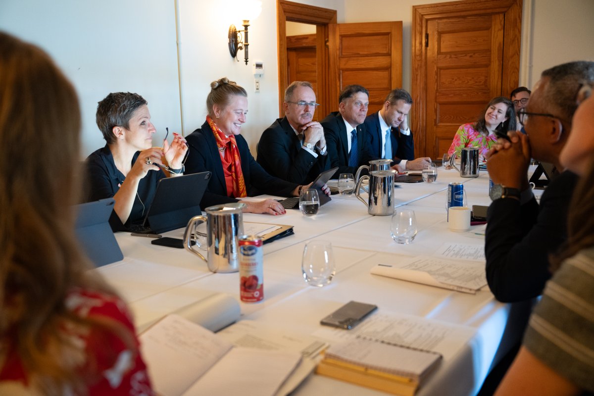 David Morrison tweet media