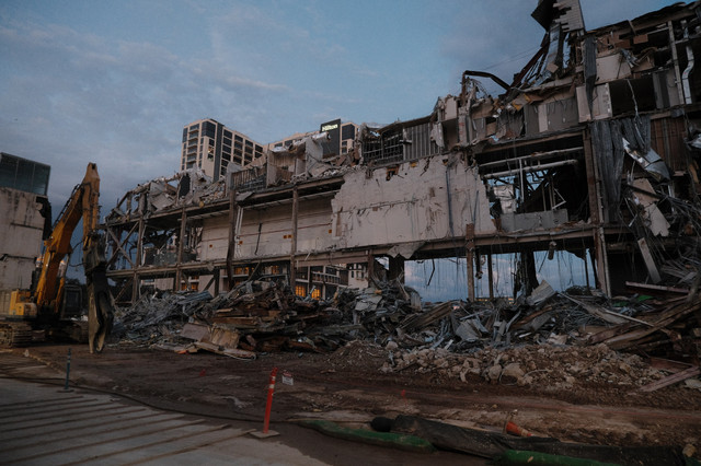 TheATX1's tweet photo. Here are some new convention center update photos from AustinInAustin at Skycraperpage. https://t.co/Dzy2sgfij7