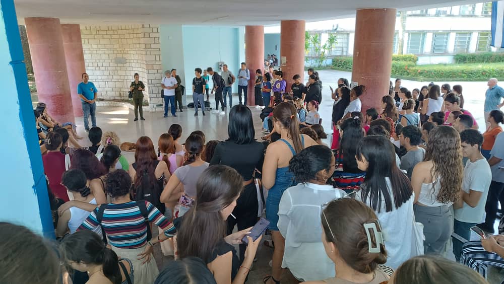 Facultad de Ciencias Sociales UCLV tweet media