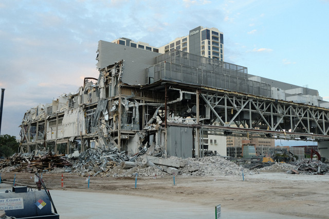 TheATX1's tweet photo. Here are some new convention center update photos from AustinInAustin at Skycraperpage. https://t.co/Dzy2sgfij7
