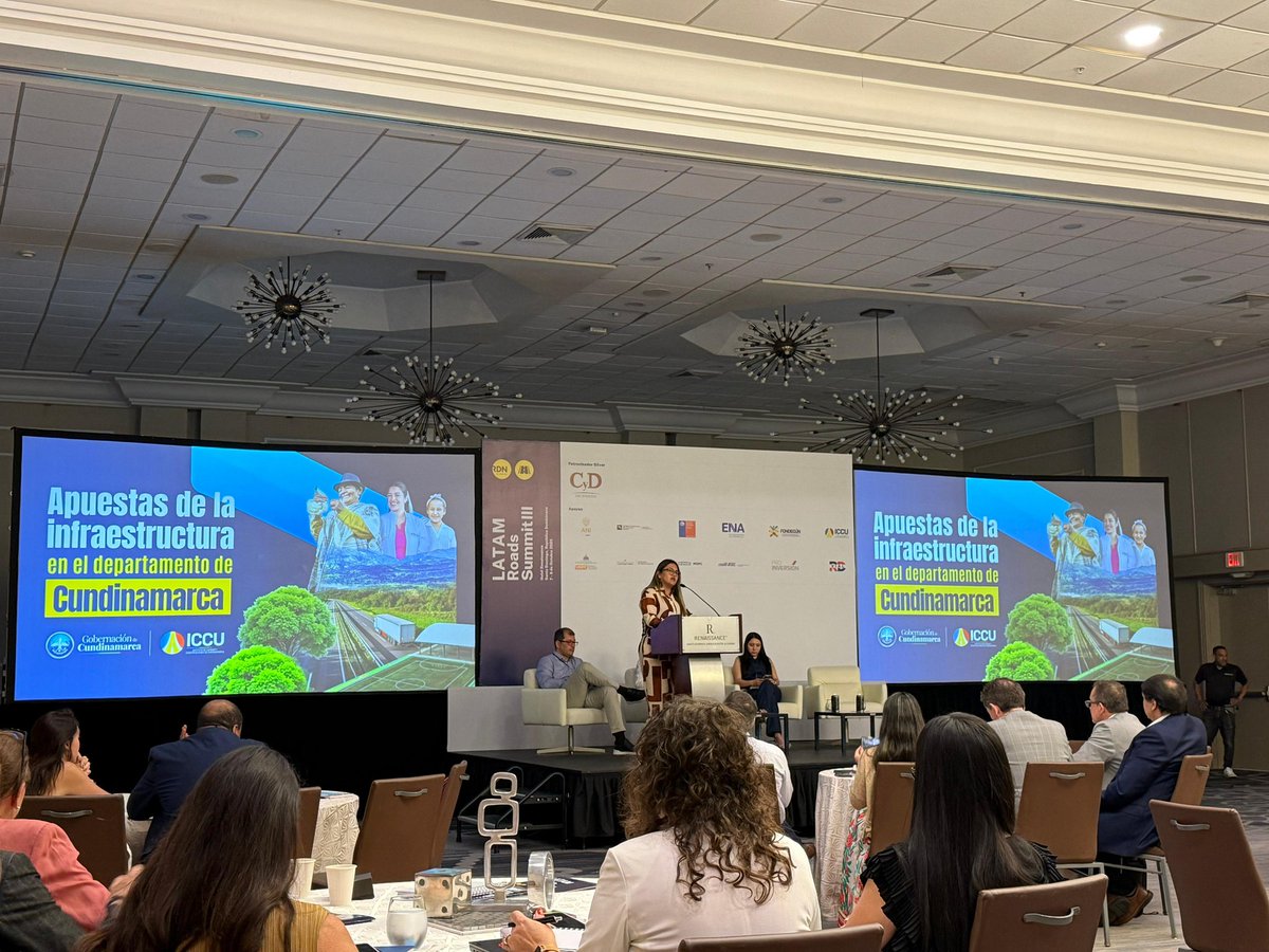 ICCUGOB's tweet photo. Participamos en la 3ra edición de la cumbre LATAM Roads Summit, organizada por @RDNGLOBAL, en la ciudad de #SantoDomingo con la presentación de los proyectos de infraestructura para #Cundinamarca, que superan los $1.5 billones y el plan de inversión a realizarse entre 2026 -2027. https://t.co/yWAkPBfwJu