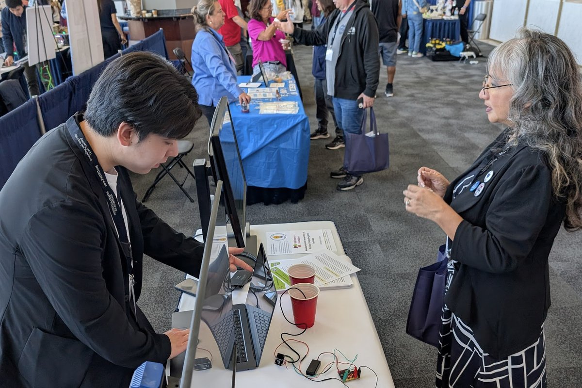 MITAppInventor's tweet image. Thank you to everyone who stopped by our hands-on demo at the Massachusetts Teacher STEM Fair last Saturday! Let’s transform education together through the power of STEM! #STEMStartsNow
💡Explore our new Responsible AI in Every Classroom curriculum: aif.to/responsible-ai