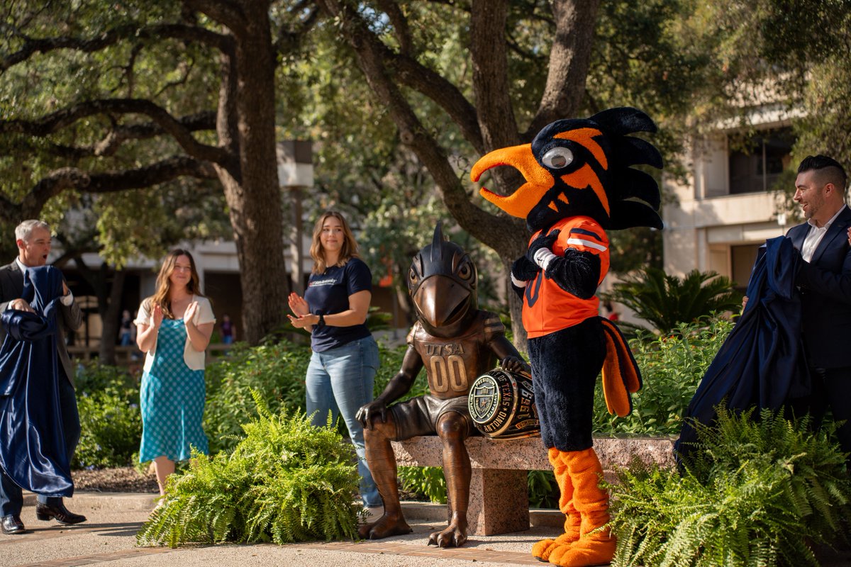 UT San Antonio Alumni tweet media