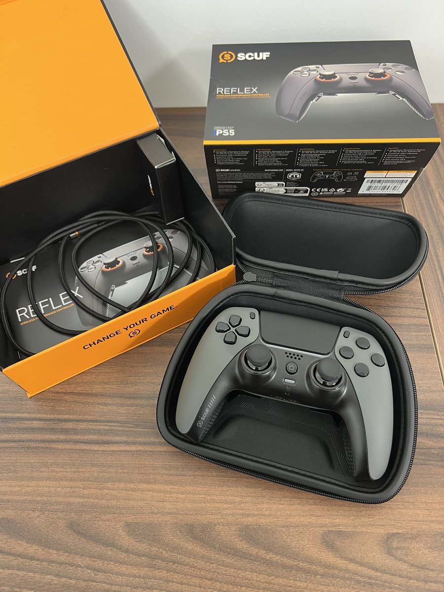 controllerlab_'s tweet image. ‼️Manette dispo en vente:
Scuf Reflex dernière génération équipé de Joysticks Hall Effect TMR calibré
Full options
Full set
La manette est en très bonne état (1 mois d’utilisation)
Prix:
240€ les frais de port sont inclus dans le prix