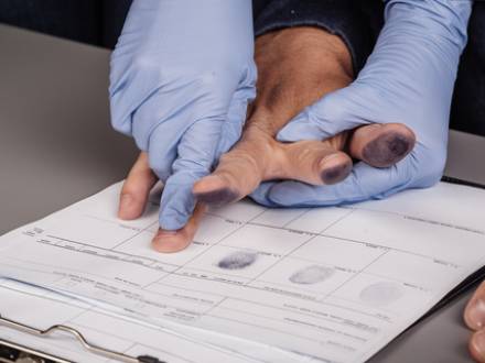 AndersonDefense's tweet photo. When Do You Have to Register as a Sex Offender in Illinois? https://t.co/MyzfI9noRY https://t.co/sz48Q5vGfA