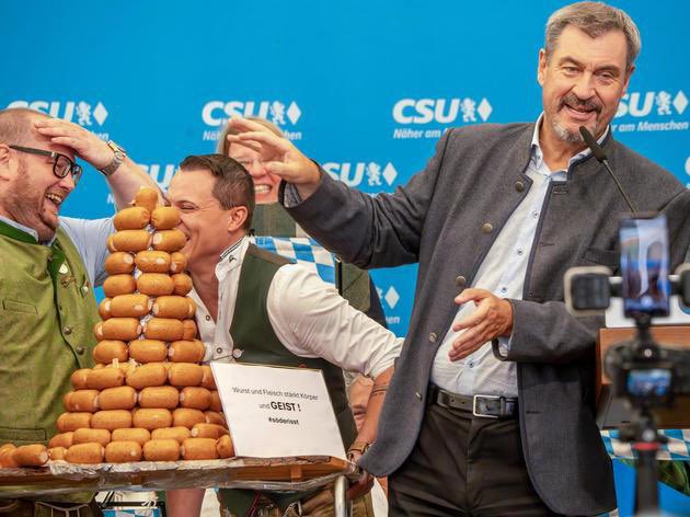 Ich würde vegane Wurst ja in VVurst umbenennen und die beiden V etwas näher zusammenschreiben. (Vegane Schnitzel heißen natürlich Schnirpsel)