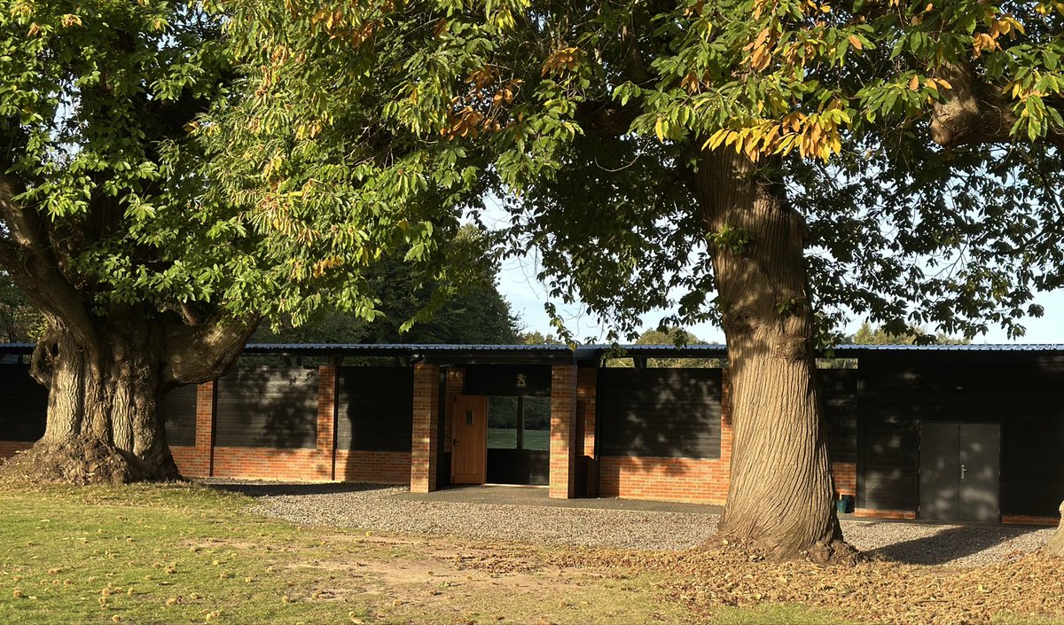 That new practice range does sit nicely behind those chestnut trees <a href="/beaconsfield_gc/">Beaconsfield Golf Club</a>
