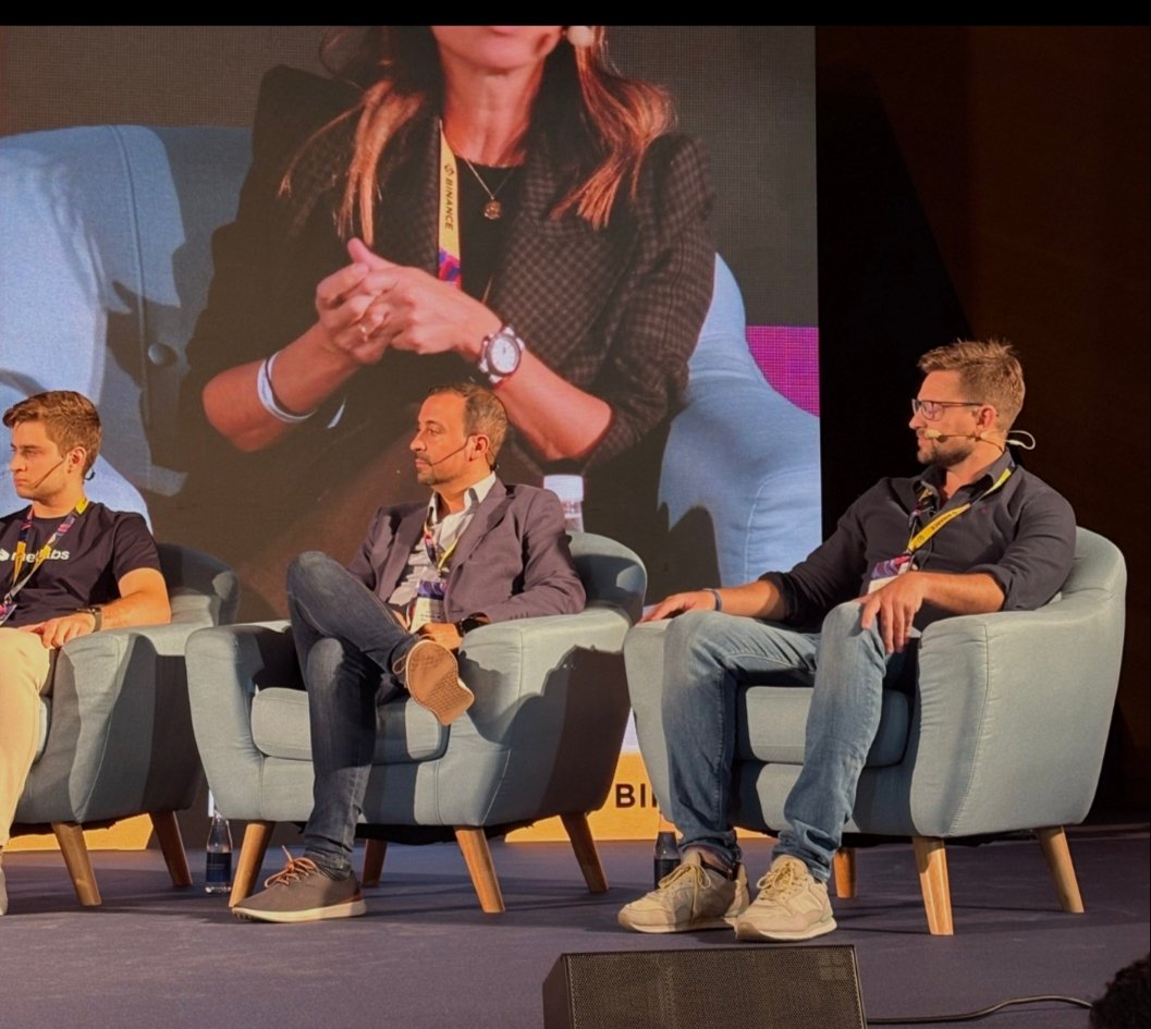 🏙️ Reental at Merge Madrid: Leading the Real-World Assets Revolution

Today we took the Binance Main Stage at <a href="/mmerge_io/">MERGE Madrid & São Paulo</a>, with our CEO <a href="/EricSanchez11/">Eric Sanchez</a> joining top leaders from the financial and blockchain ecosystem including David Calabaza from <a href="/BNPPARIBASOPEN/">BNP Paribas Open</a>, Pablo Gómez from