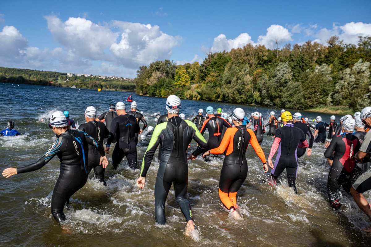 Alexandre Pueyo (@alexandrepueyo) on Twitter photo 🏊♂️🚴♀️🏃♂️ Superbe matinée au #Triathlon de Cergy-Pontoise à l’Île de loisirs de #cergy !
Félicitations aux athlètes pour leur énergie 💪 et merci aux bénévoles & organisateurs 👏
Le triathlon, un sport en plein essor !
Avec le soutien du <a href="/valdoise/">Département du Val d'Oise</a>
📸 Jean-Luc Couesme 🏊♂️🚴♀️🏃♂️ Superbe matinée au #Triathlon de Cergy-Pontoise à l’Île de loisirs de #cergy !
Félicitations aux athlètes pour leur énergie 💪 et merci aux bénévoles & organisateurs 👏
Le triathlon, un sport en plein essor !
Avec le soutien du <a href="/valdoise/">Département du Val d'Oise</a>
📸 Jean-Luc Couesme