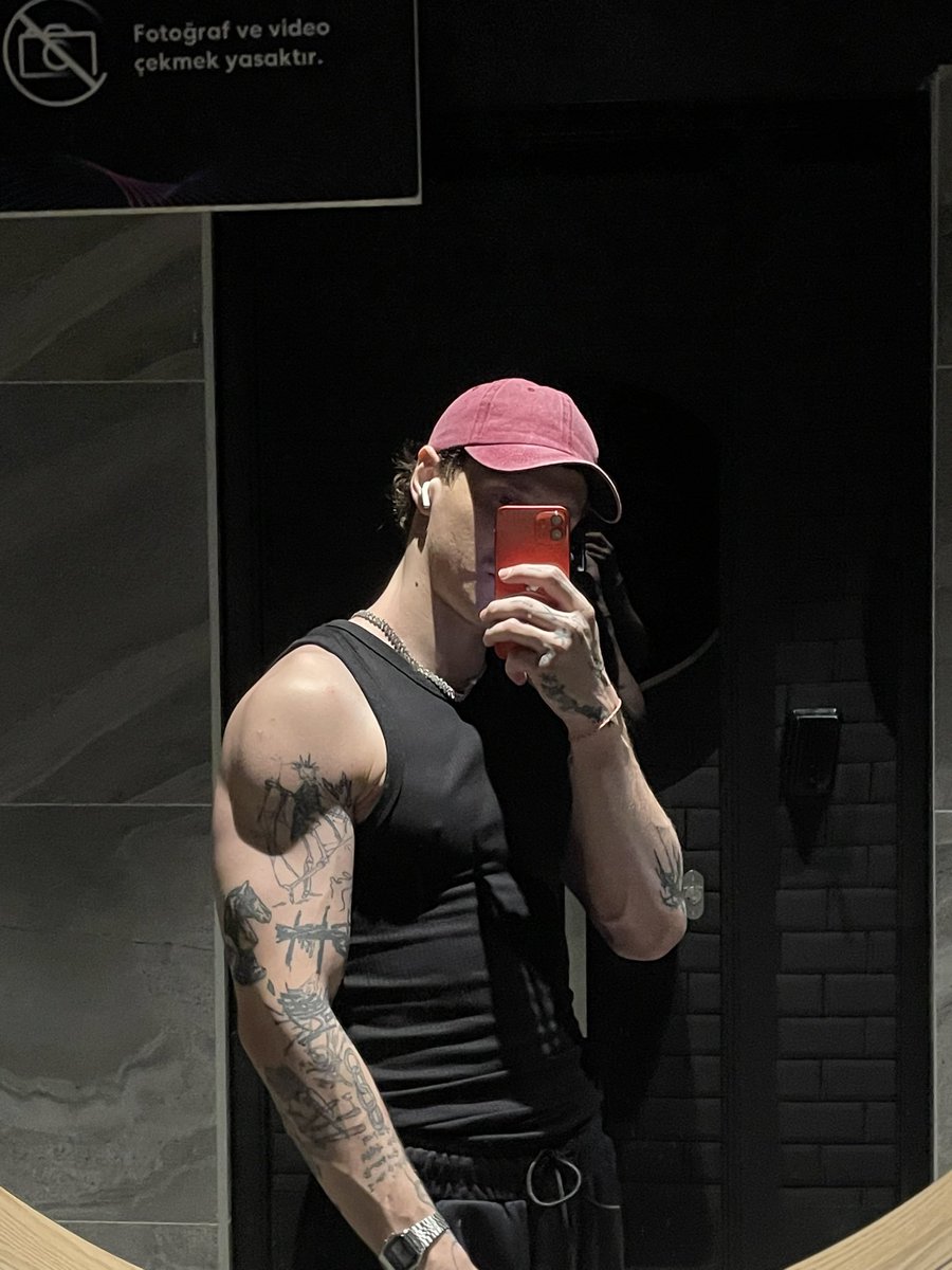 KEMOSABE tweet media