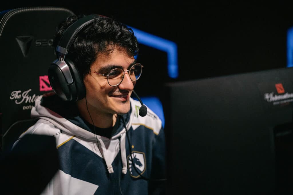 FragsterEN's tweet image. 🎯 Insania retires from pro Dota 2 🇸🇪

After 6 years with Team Liquid, the TI12 champion steps away from competition.
“I love this game too much to leave it behind.” 💬
Insania plans to stay in Dota as a coach or analyst.

#Dota2 #TeamLiquid #Esports #Insania