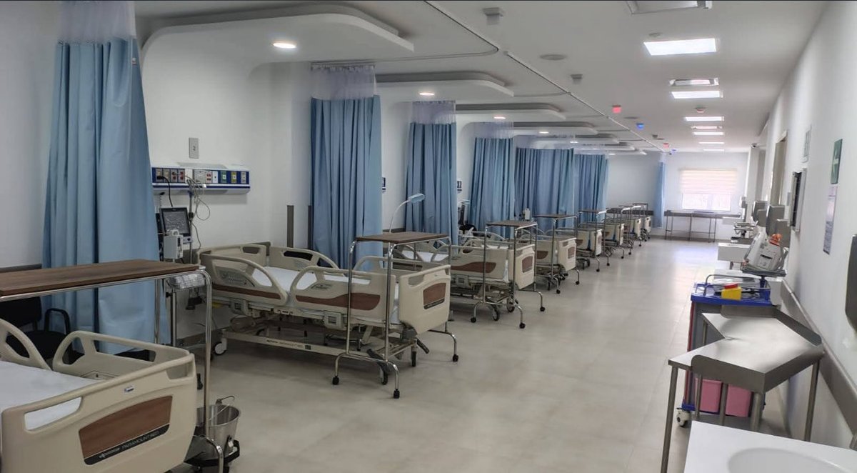 SoyJCVillarreaS's tweet photo. Valió la pena creer, valió la pena apoyar con todo a nuestro alcalde @SergioChavez_D y trabajar día con día, hombro con hombro, el #HospitalitoDeTonalá es una realidad y un legado para las y los Tonaltecas.
#OrgulloTonalteca https://t.co/JeYMwQo81d