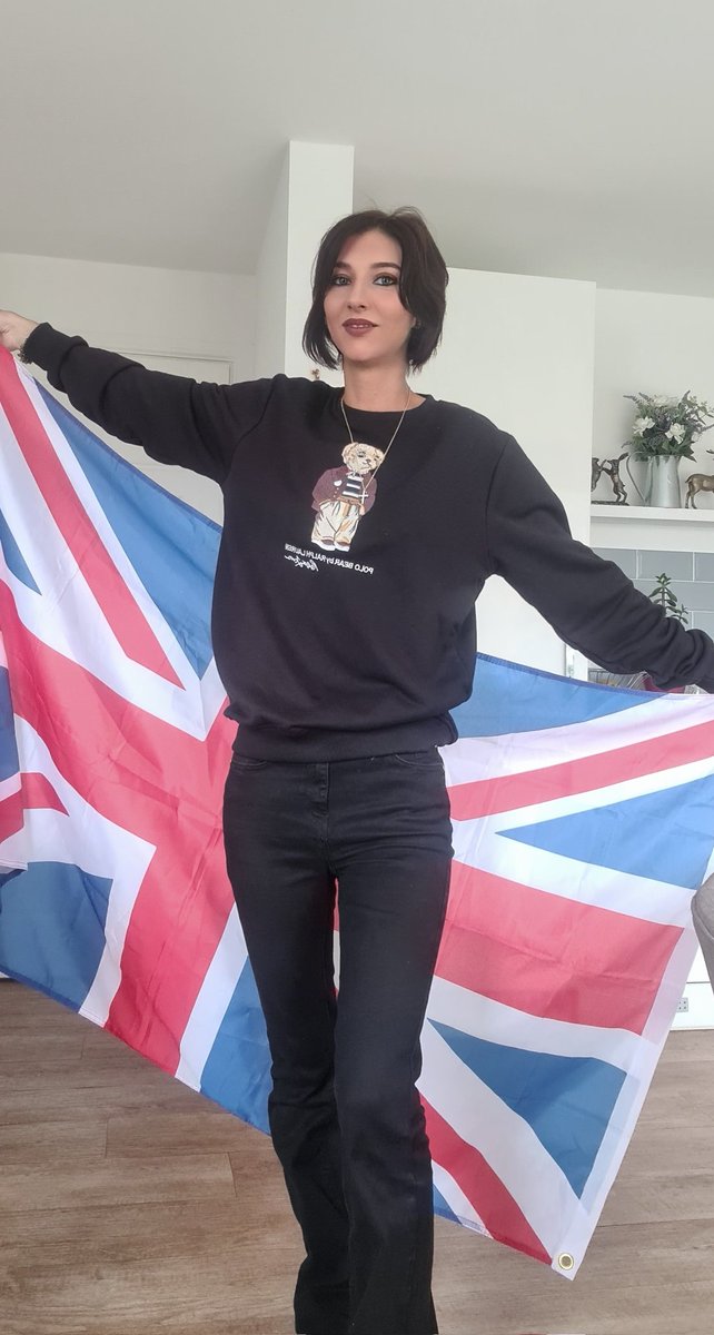 demster70's tweet image. Never be ashamed of your country, flag, history and culture 🇬🇧