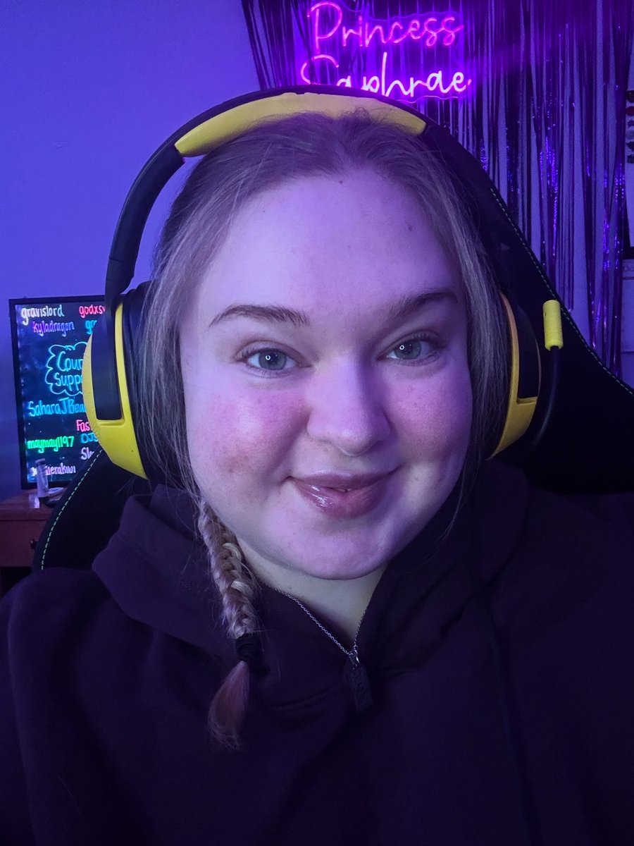 🧡Costume Quest🧡

Let’s brainstorm Halloween costume ideas and start our first playthrough of this game!💜

twitch.tv/PrincessSaphrae 

#costumequest #twitch #firstplaythrough