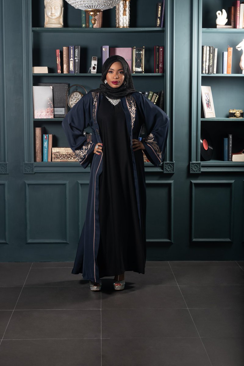 StrivingEmpire's tweet image. There’s classy, and then there’s Elegance.

Rich navy, gold details, and a fit that makes you feel like royalty wherever you go.

🛒 Shop now at StrivingForModesty.com
#TSEExperience #StrivingForModesty