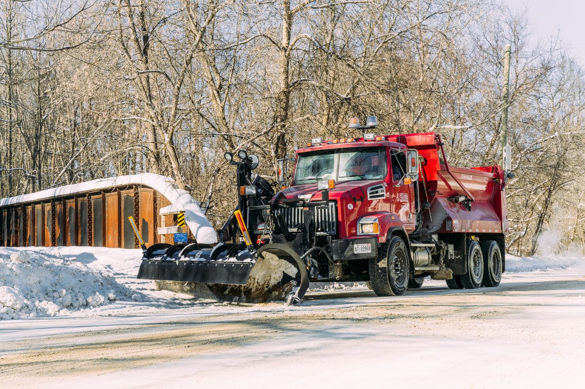 Township of Severn (@severntownship) on Twitter photo โ๏ธ We're seeking two Road Operators (contract). Responsibilities incl: snow plowing, sanding & light maintenance. *Requirements:* โ
 Class DZ driver's licence โ
Snow plowing exp. ๐Wed-Sun, 3 PM - 11 PM  ๐ฐ **Pay:** $30.06/hr. Apply online by Oct. 15 at: severn.ca/jobs. โ๏ธ We're seeking two Road Operators (contract). Responsibilities incl: snow plowing, sanding & light maintenance. *Requirements:* โ
 Class DZ driver's licence โ
Snow plowing exp. ๐Wed-Sun, 3 PM - 11 PM  ๐ฐ **Pay:** $30.06/hr. Apply online by Oct. 15 at: severn.ca/jobs.