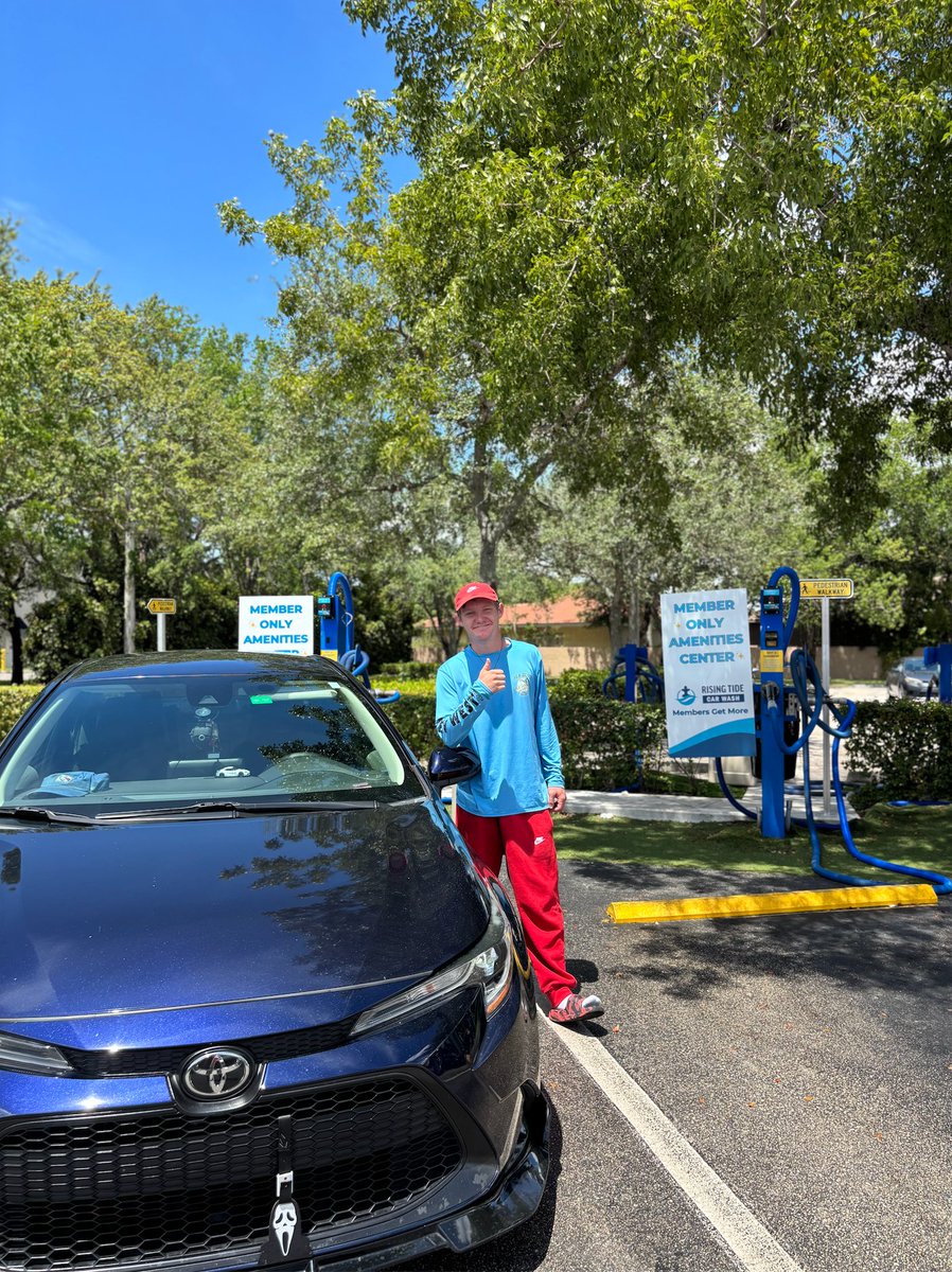 Getting in the spooky spirit! 👻 🎃