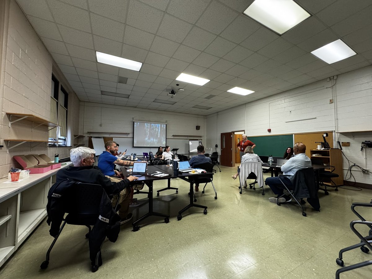 dodd_austin's tweet photo. I’m celebrating the start of my 5th year with @IPSSchools! On Monday, the #PostsecondaryReadiness team gathered to share stories about our first year - we covered everything from COVID, staff who were celebrated for state-wide recognition, citizenships and more! #IPSMilestoneWeek https://t.co/7l7DhKxjGr