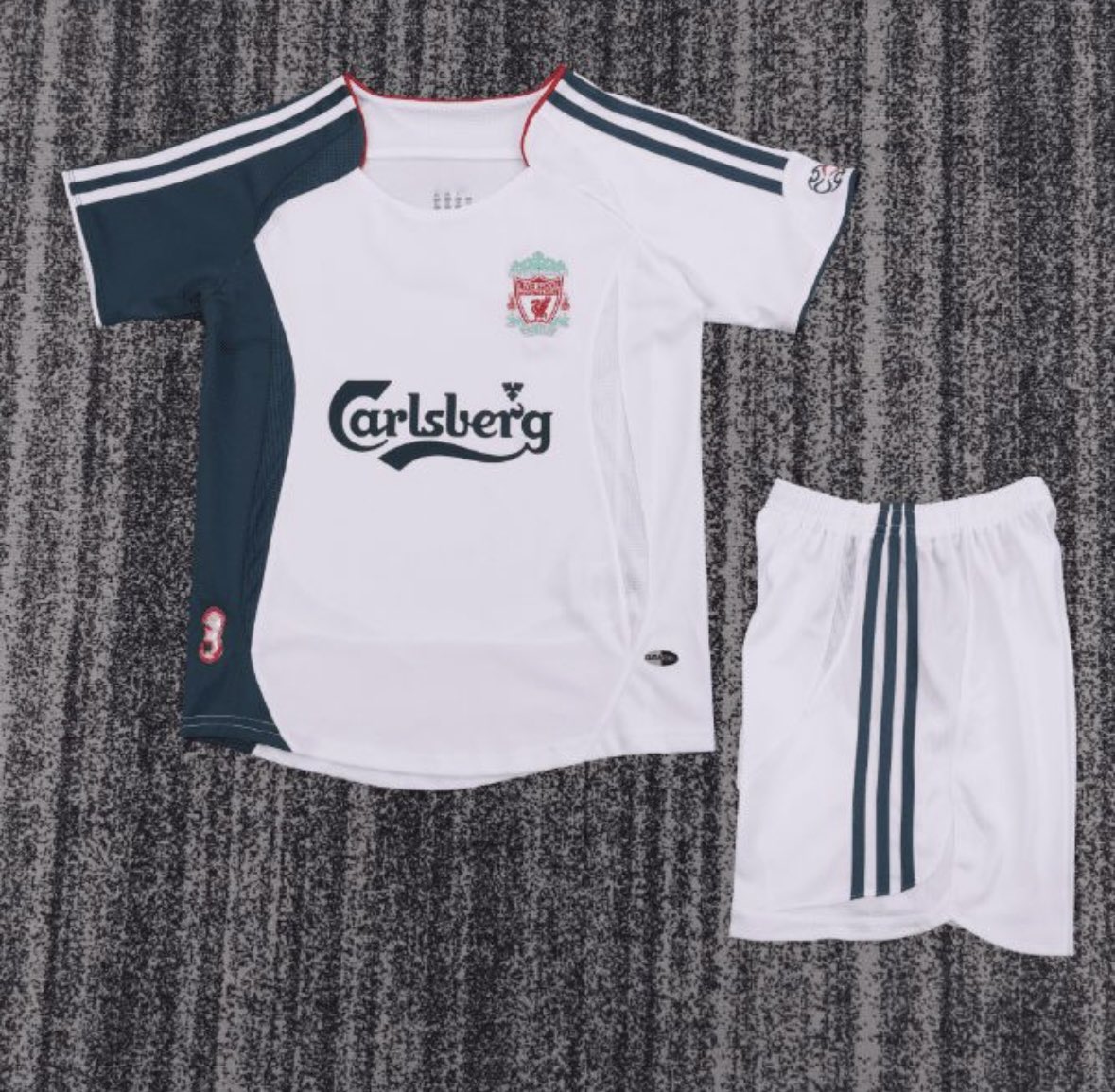 FKit202512323's tweet image. Available To order now
More items available
If interested get in touch