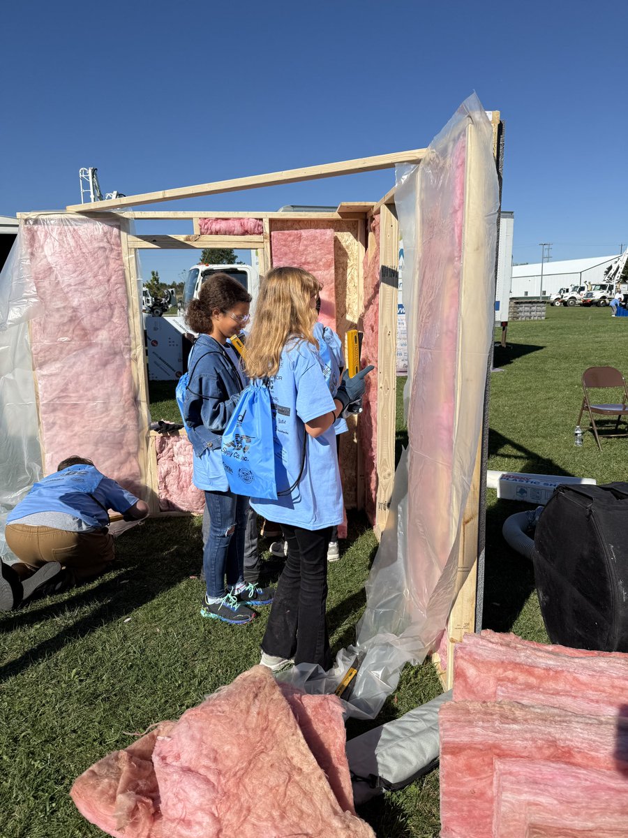 Maggie Simenson tweet media