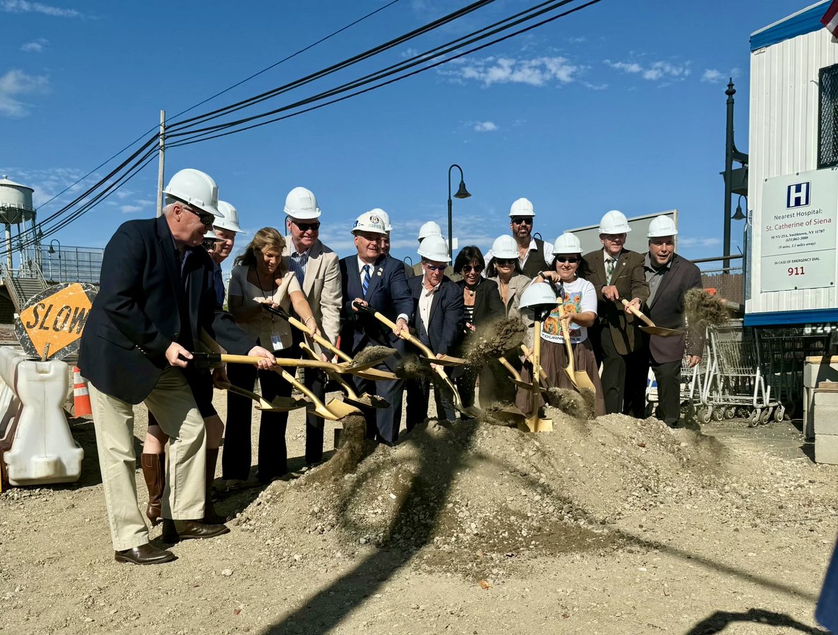 TB_Properties's tweet photo. Terwilliger &amp; Bartone, in partnership with Tanzi Properties, has broken ground on Cornerstone Kings Park — a 46-unit community with modern amenities in downtown Kings Park, steps from shops, dining &amp; the train. Another investment in revitalizing Long Island’s downtowns! https://t.co/d0pW1UHUM1
