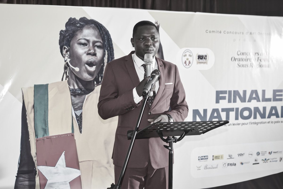 PolongaPyabalo's tweet photo. Honneur d'avoir présenté la grande finale nationale du #CAOF2025 https://t.co/EE4b1ZZvff