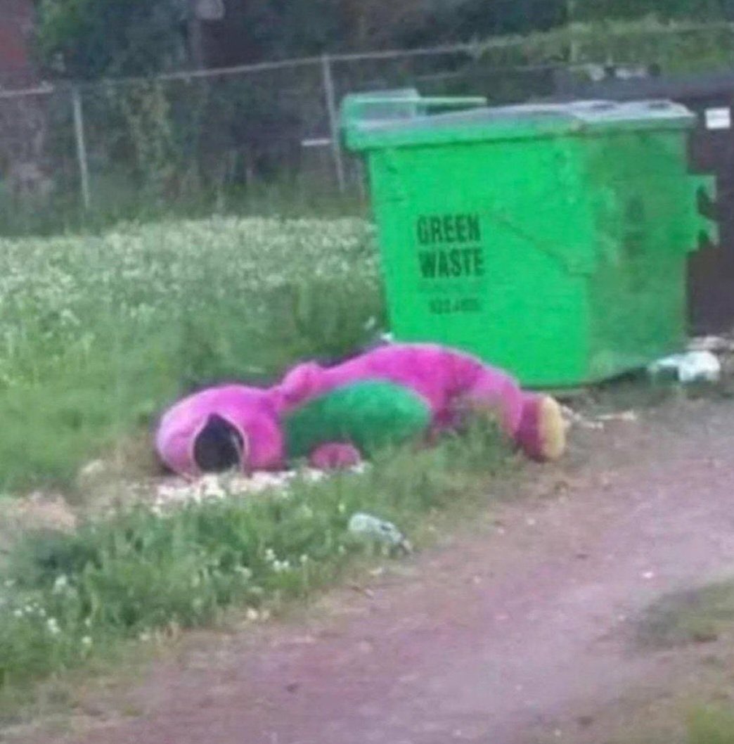 cardi taking a nap next to her new album 🥺