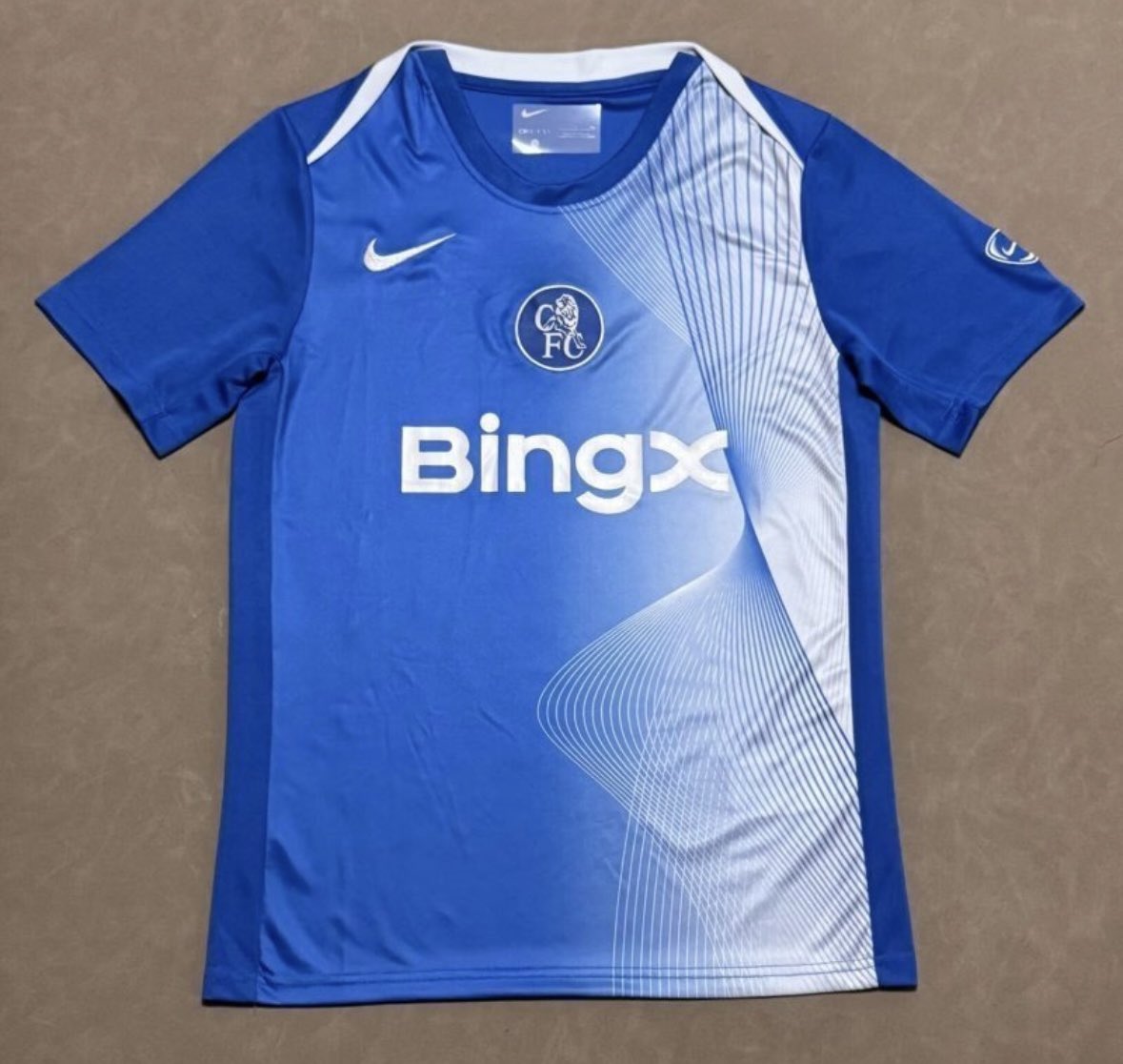 FKit202512323's tweet image. Available To order now
More items available
If interested get in touch