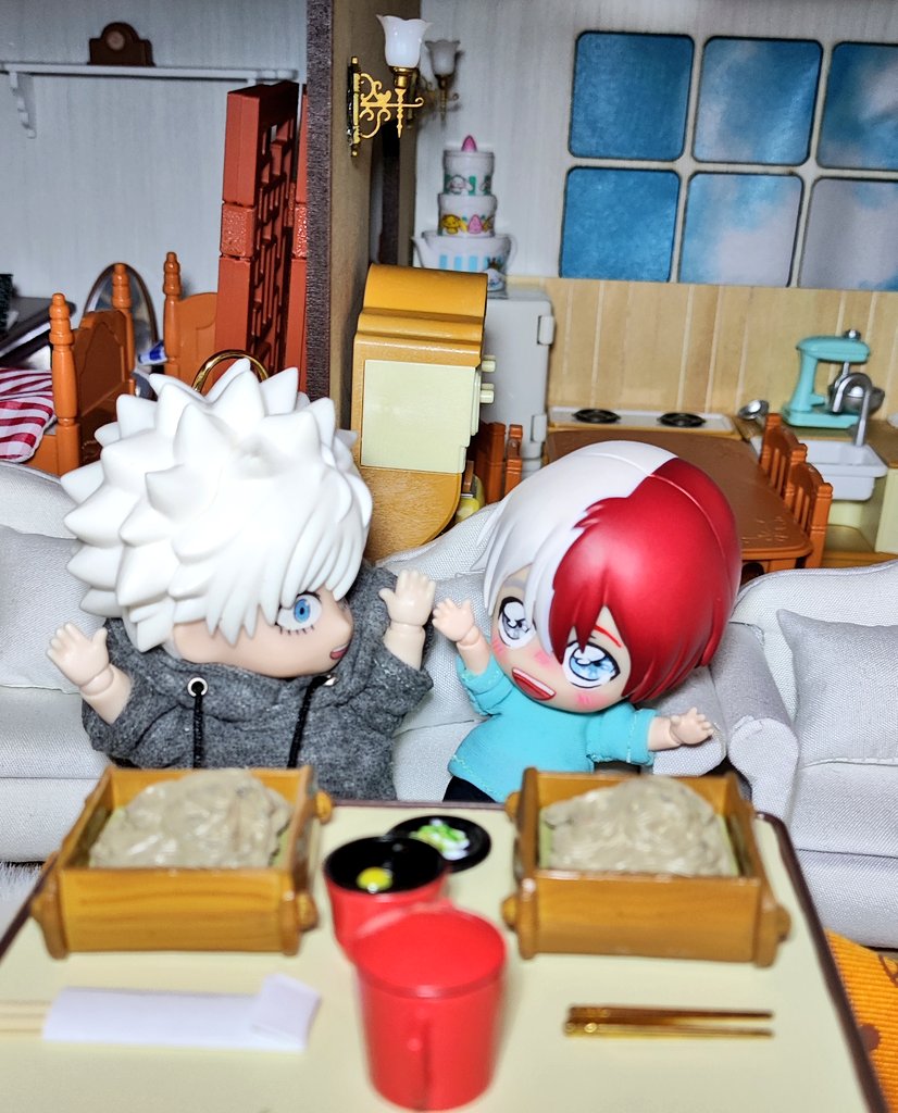 OyukiTodoroki's tweet photo. Finally, I am able to have this dream come true 🥺❤️ the brothers enjoying soba together. This is what they truly deserved 🥹💕
#そばの日 #ShotoTodoroki #TouyaTodoroki #轟焦凍 #토도로키쇼토 #โชโตะกู้ดบอย #MHA #ヒロアカ #nendography #customnendoroiddoll #オビツろいど #Sobabrothers https://t.co/C0UADcHvp8