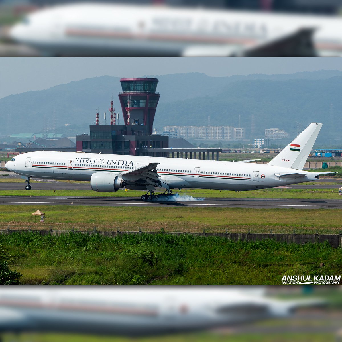 KadamAnshul's tweet image. 𝗜𝗡𝗗𝗜𝗔 𝗢𝗡𝗘🇮🇳
India-Government B77W smashing its mains on rwy26 at Navi Mumbai International Airport with PM Shri Narendra Modi ji onboard, arriving from DEL as INDIA1.
PM @narendramodi inaugurated NMIA today.
All photos are ©Anshul Kadam-Do not use w/o permission.
#NMIA