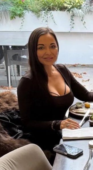 Martys Hairline tweet media