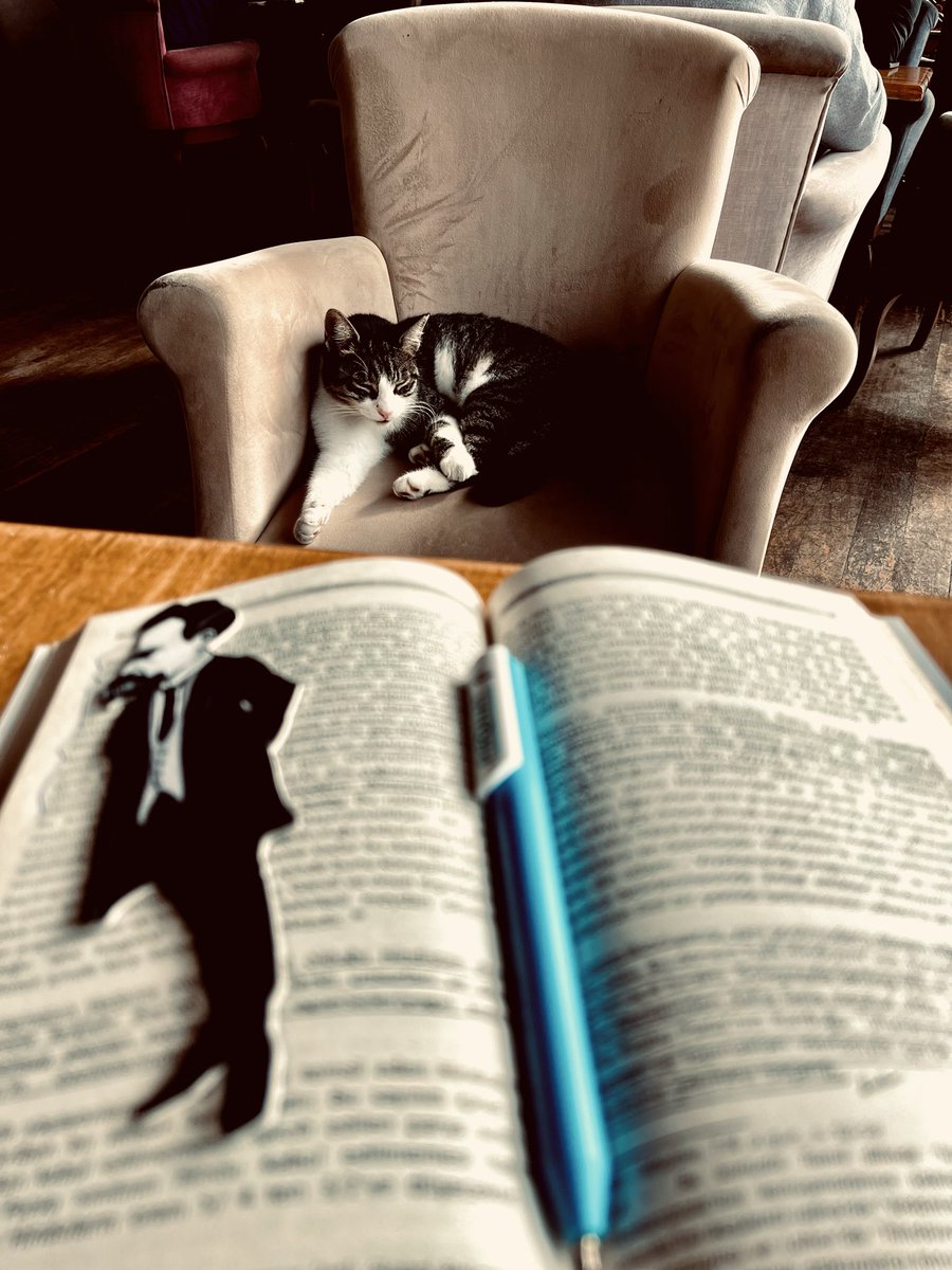 “Dünyanın kendisi bir sergi salonu haline gelmişse ikamet etmek mümkün olmaktan çıkmıştır.”