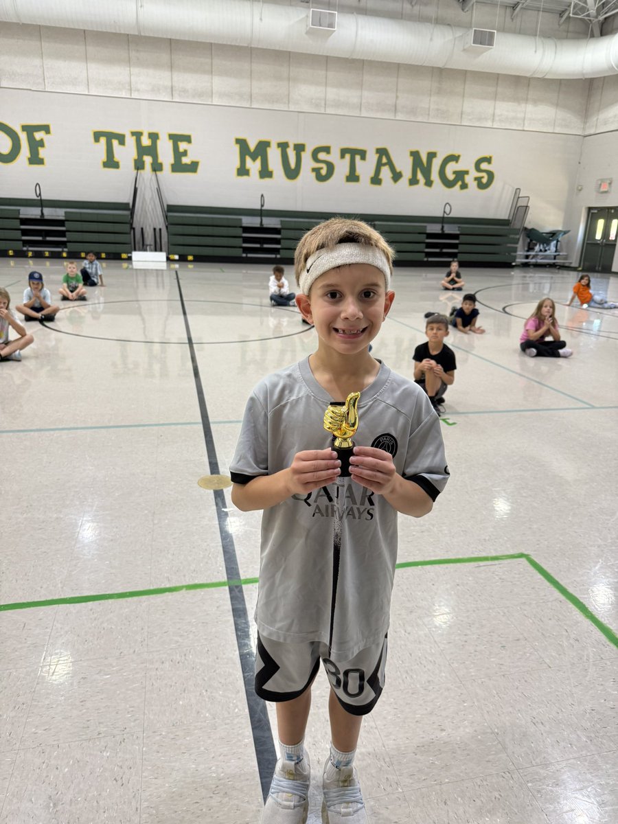 Chrissy Poulter tweet media