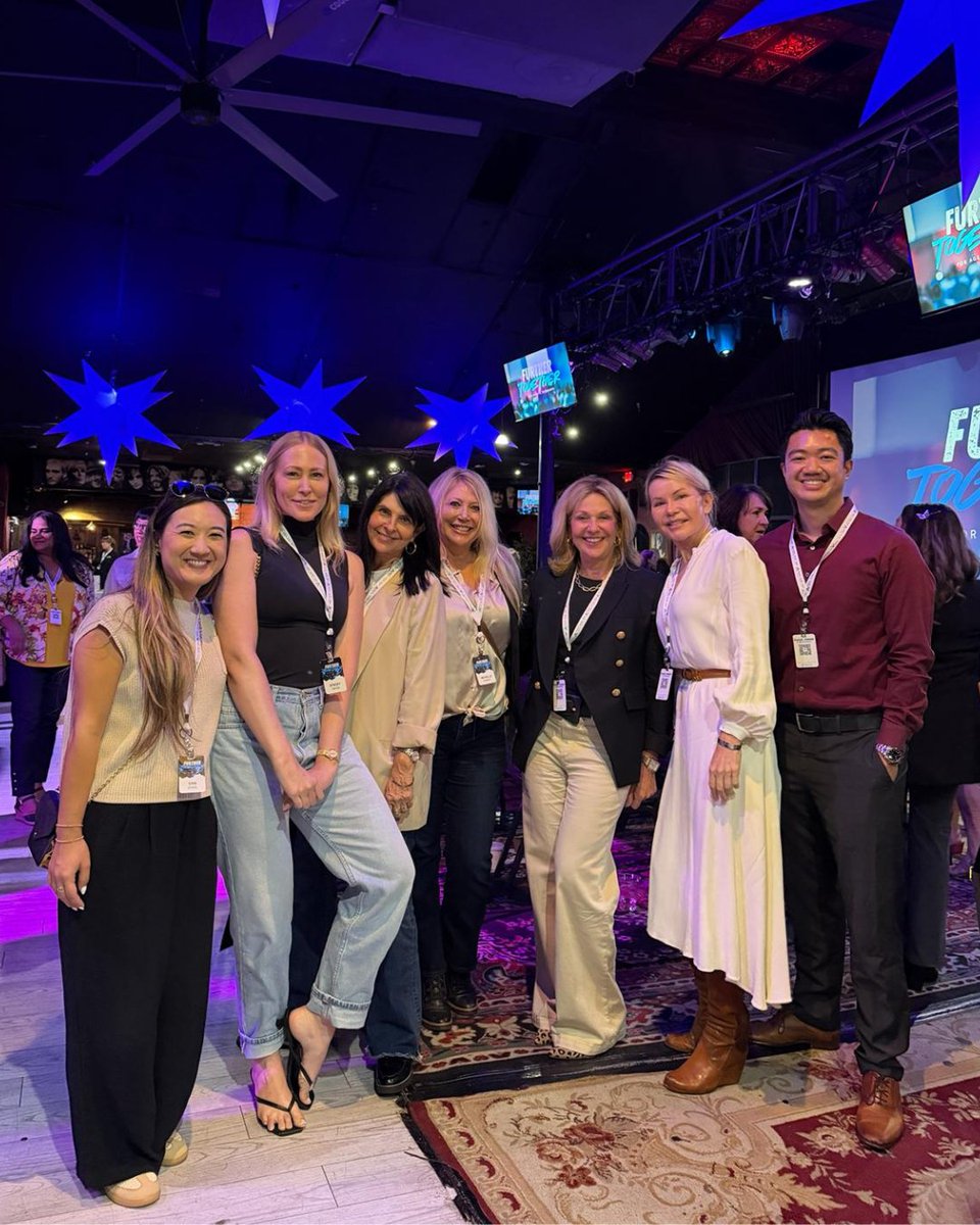 lydiagable's tweet image. Collaboration &amp;gt; Competition. 💙
Yesterday’s Further Together event reminded us how far we can go when we share ideas and elevate each other. Lydia spoke on stage, and the team left inspired to serve our clients even better. 

#FurtherTogether #LydiaGableRealtyGroup