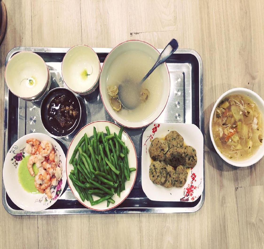 Gloria Castro tweet media