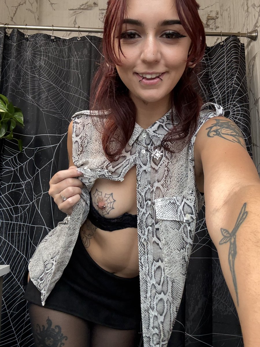 ☠️Delightful 🦇 tweet media