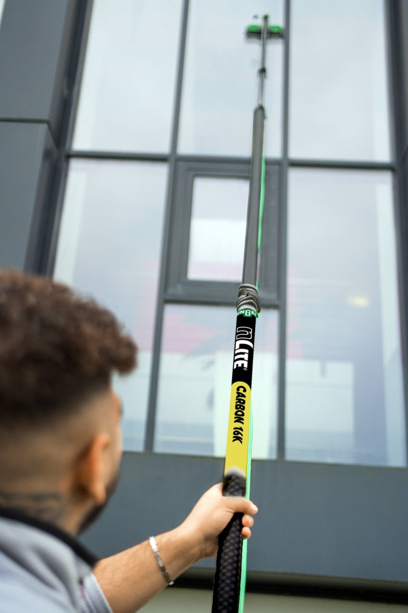 NEW Unger nLITE® 16K + HydroPower® Ultra💪
The ultimate Pure Water combo for streak-free cleaning - no ladders, no lifts. Learn more about 16K Kits here: hubs.li/Q03MPH830
✨Lightweight
✨Rigid
✨Durable
✨Available in two lengths up to 40ft