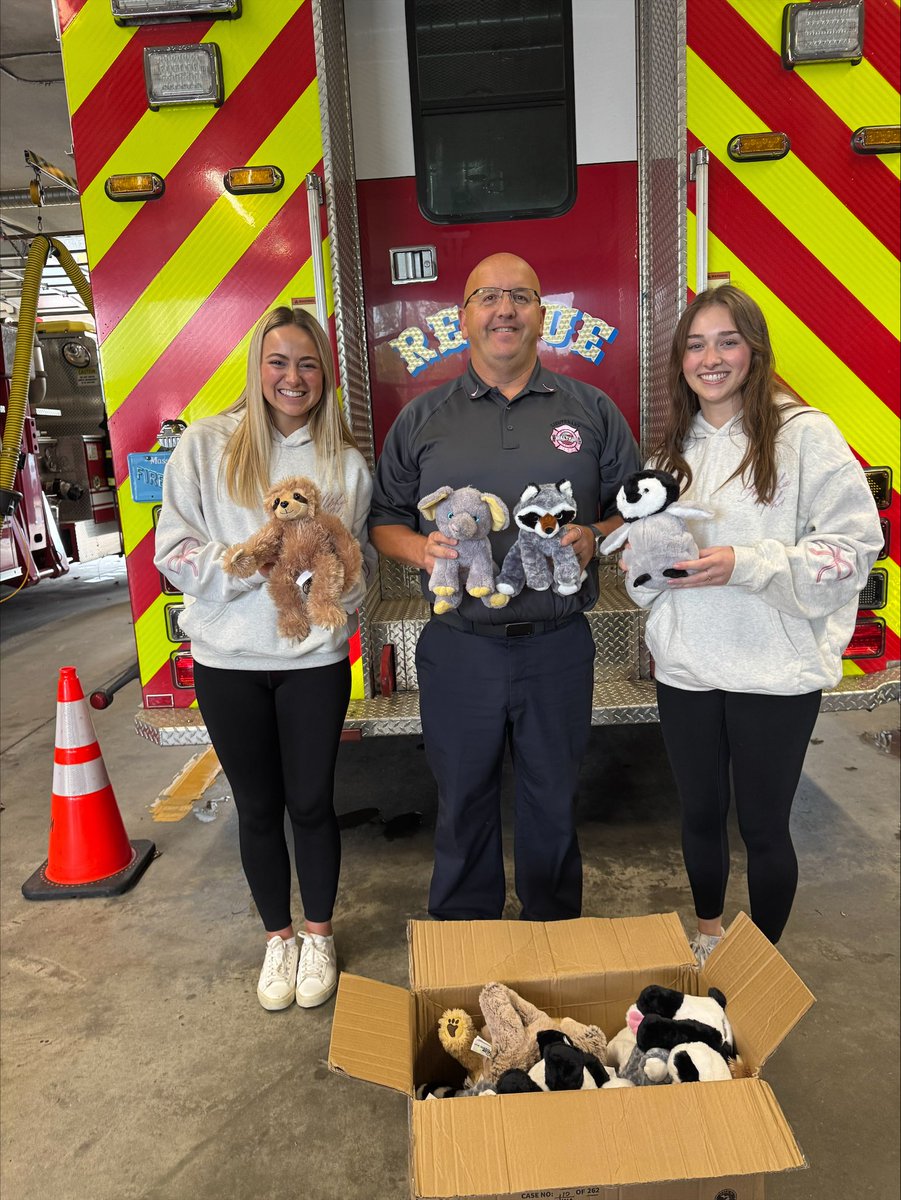 WalthamFireDept's tweet image. Special Thank You to the ladies of Alpha Phi at Bentley University for dropping off some hand stuffed animals for our emergency crews to utilize in emergency situations.   They will get put to good use.
