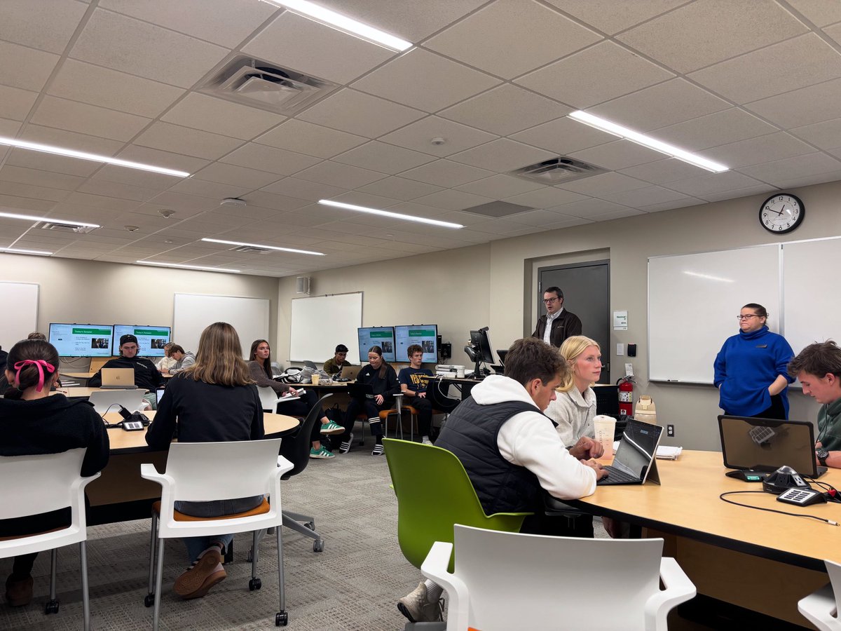 UND Student-Athlete Support Services tweet media