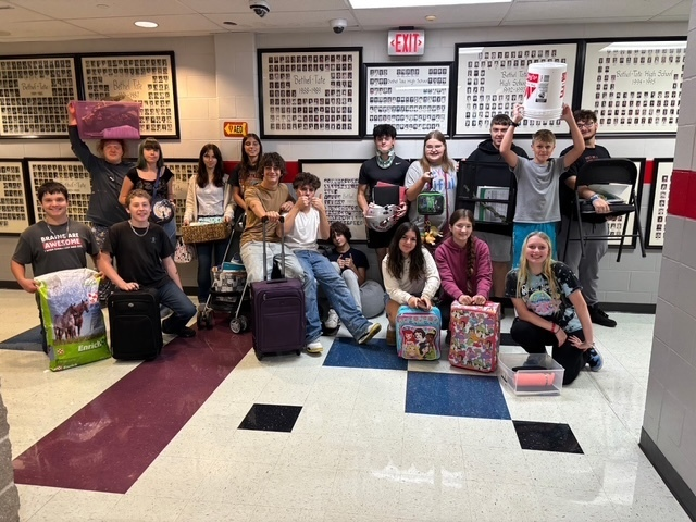 It’s Homecoming Week @BTHS! 🎉 Today’s theme: “Anything But a Backpack” - and our students did not disappoint! From suitcases &amp; buckets,  orange cones, &amp; even a skeleton, creativity was on full display as Tigers carried their school supplies in the most unexpected ways. 🐾