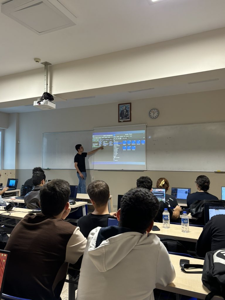 Bu haftaki Linux eğitimimiz tamamlandı! 💻  Katılımınız ve enerjiniz için teşekkürler, sıradaki eğitimde görüşmek üzere!💛🦉
