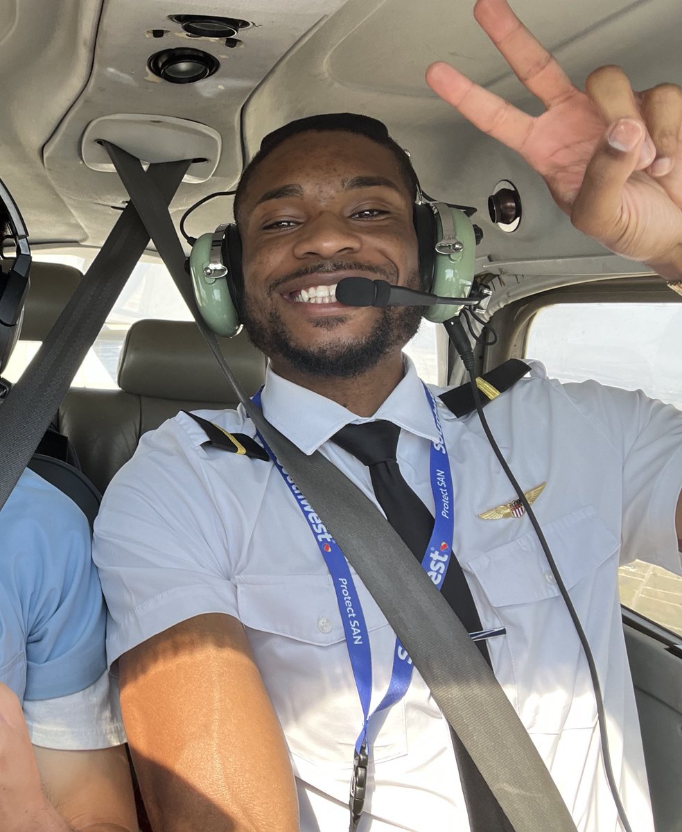 picbrizzy's tweet photo. Earned my commercial license today 😏 https://t.co/C2ORYIBdHj