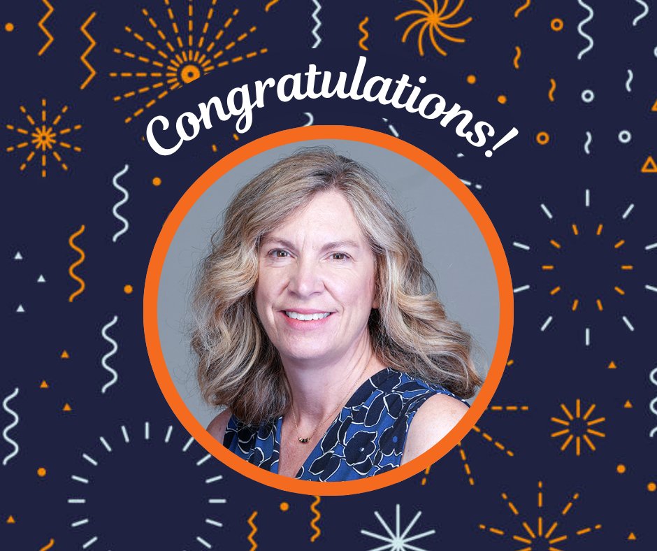 Congrats to Dr. Leah Chase for receiving the Edward A. and Elizabeth Hofma Endowed Professorship! 🎉