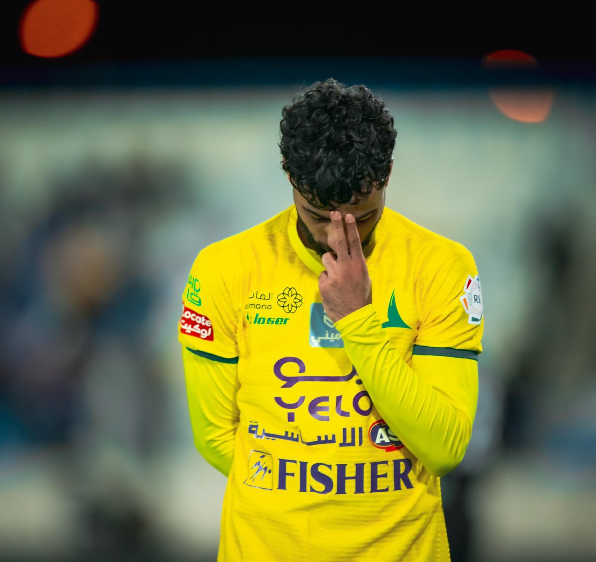 مستوى صالح ابو الشامات اكبر دليل ان عندنا مواهب كثيرة غافلين عنها بسبب عدم تواجدها فالأندية الجماهيرية 

صالح مستحيل كنا بنشوفه اساسي لولا انتقاله للاهلي هالموسم 

لاعب مميز 💚💚🇸🇦