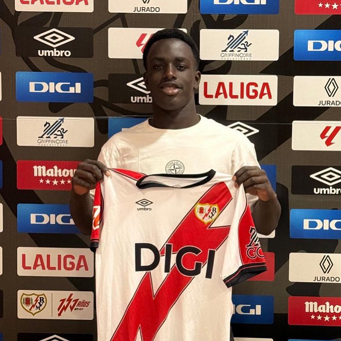 Unió Esportiva Tossa (@uetossa1922) on Twitter photo El nostre jugador, Musa Waggeh, format a casa i jugador del poble, fa un pas important en la seva trajectòria 🌟🔝
El juvenil del Rayo Vallecano comptarà amb ell perquè segueixi creixent i demostrant tot el seu talent 🙌🏼🤩
Enhorabona i molta sort en aquesta nova etapa! El nostre jugador, Musa Waggeh, format a casa i jugador del poble, fa un pas important en la seva trajectòria 🌟🔝
El juvenil del Rayo Vallecano comptarà amb ell perquè segueixi creixent i demostrant tot el seu talent 🙌🏼🤩
Enhorabona i molta sort en aquesta nova etapa!
