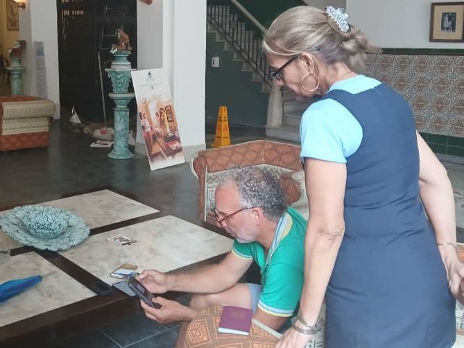 leonormg73's tweet photo. 💙De la Oficina Comercial #ObispoDigital del #CTLÁguila en la #DTNorte de @ETECSA_Cuba partió la iniciativa de la #EjecutivasItinerantes para la venta de tarjetas #CubacelTur 🇨🇺

#LaNorteALaVanguardia #CTLÁguila #EtecsaConCuba https://t.co/irFT1YHmJQ